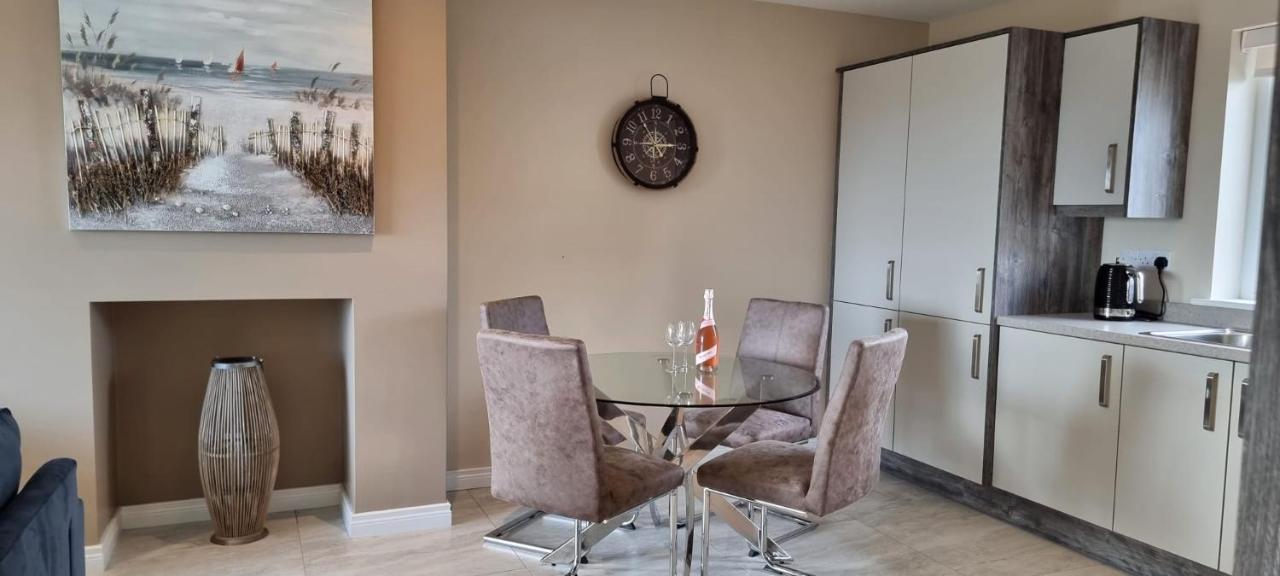 The Quays Apartment Annalong Buitenkant foto